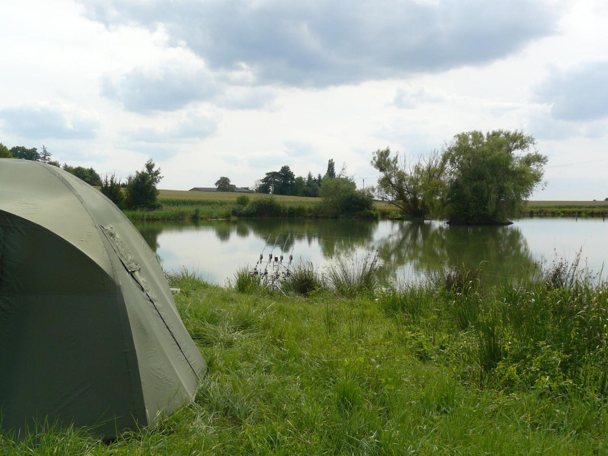 Au Milieu De Nulle Part Chambres Au Lac Du Der Outines Kültér fotó